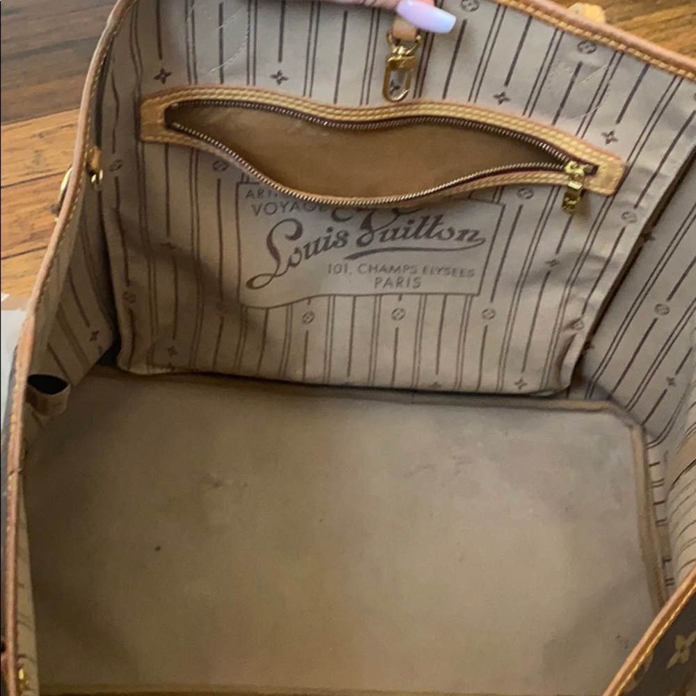Louis Vuitton Neverful GM - Picture 3 of 16